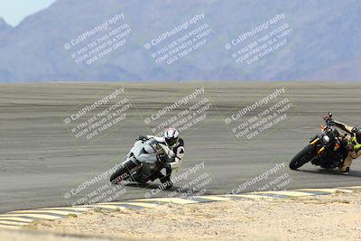 media/Mar-13-2022-SoCal Trackdays (Sun) [[112cf61d7e]]/Bowl Exit (1110am)/